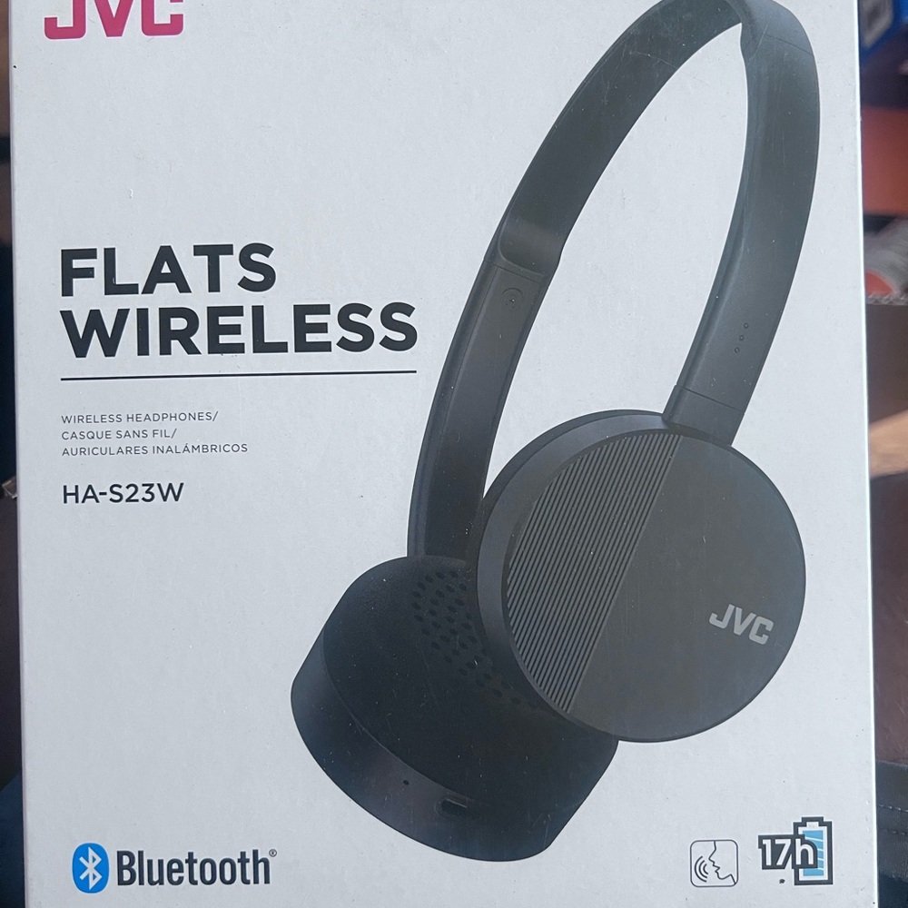 JVC Black Wireless Headphones